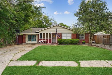 8205 Avenell Road Houston TX 77034