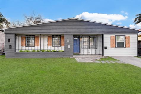 10025 Bonazzi Street Houston TX 77088