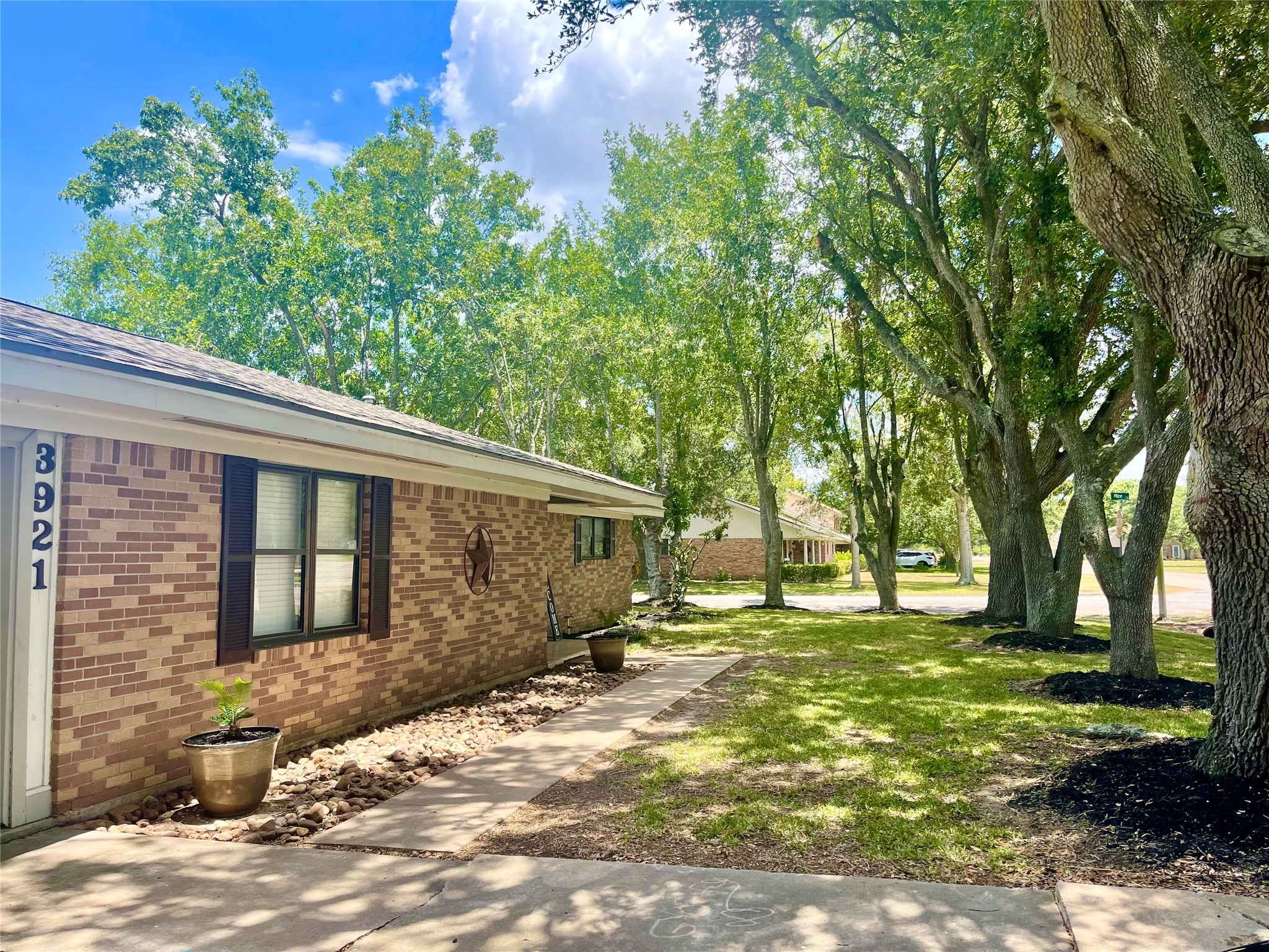 3921 Doris Street Bay City TX 77414