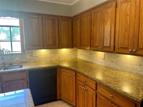 3921 Doris Street Bay City TX 77414