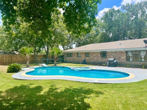 3921 Doris Street Bay City TX 77414