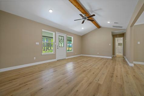 120 Adrilyn Road Cleveland TX 77328