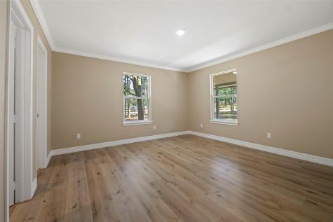 120 Adrilyn Road Cleveland TX 77328