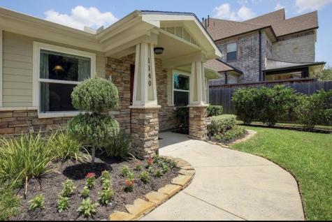 1140 Du Barry Lane Houston TX 77018