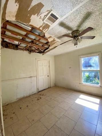 2411 67th Street Galveston TX 77551