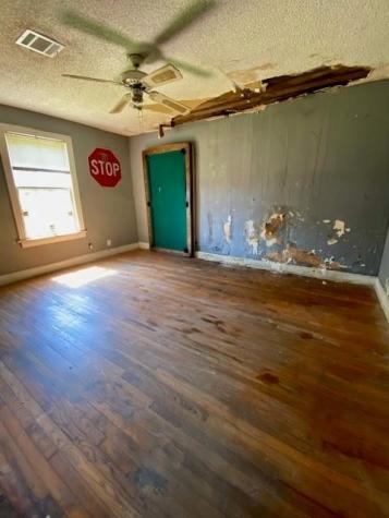 2411 67th Street Galveston TX 77551