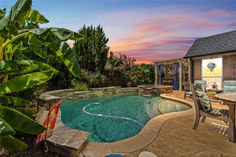 9119 Cedar Run Falls Tomball TX 77375