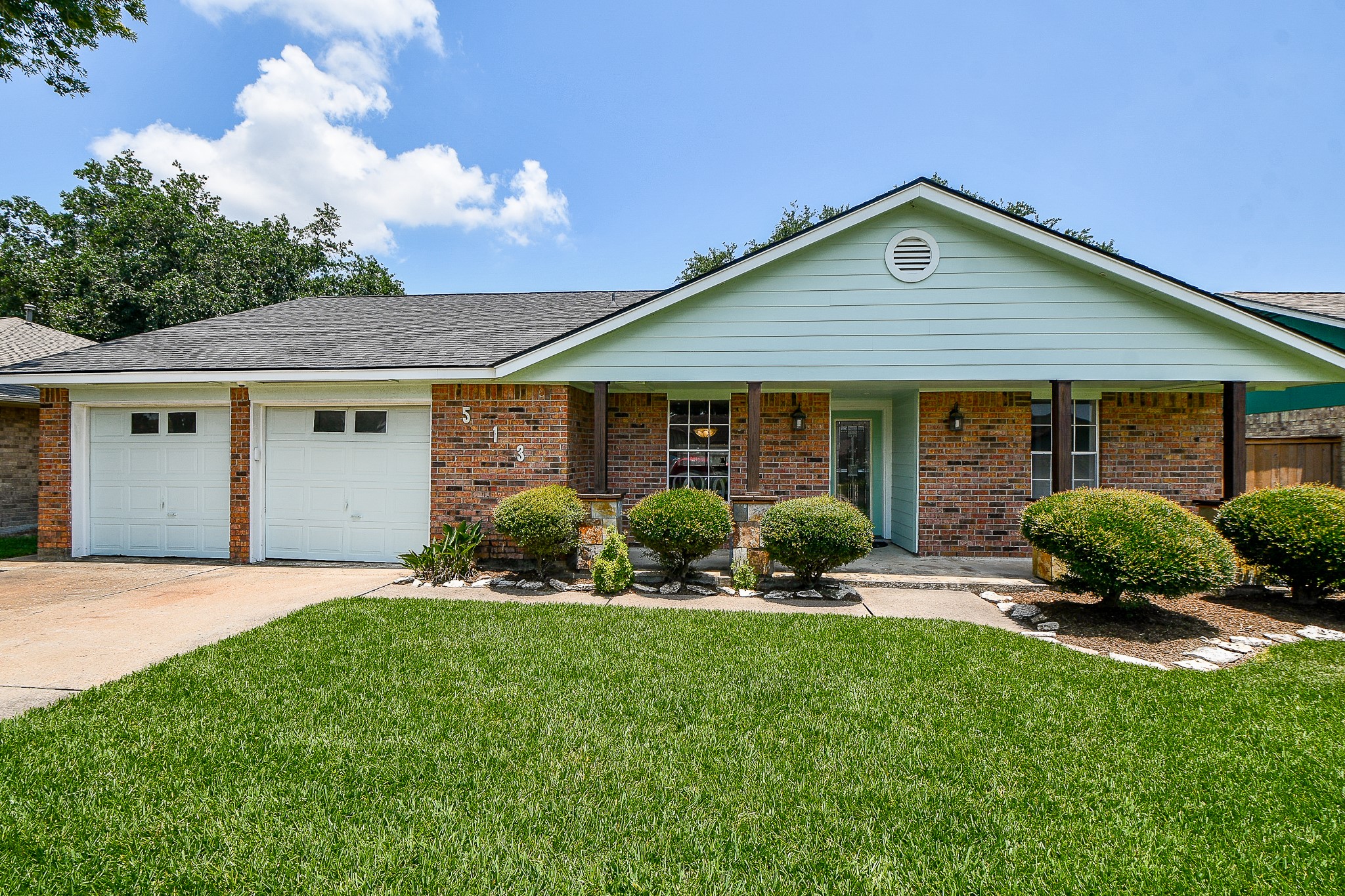513 S Travis Street Deer Park TX 77536