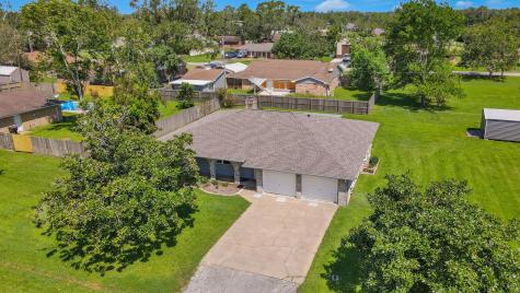 235 Camellia Drive Brazoria TX 77422