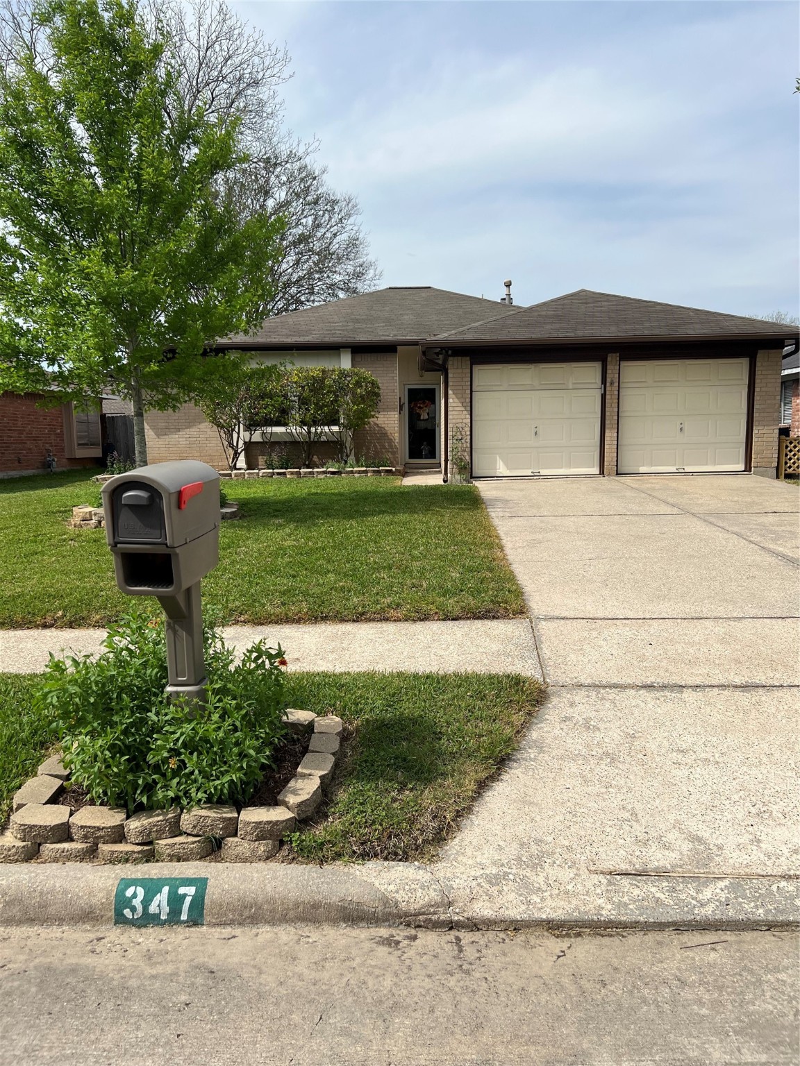 347 Village Creek Drive Webster TX 77598