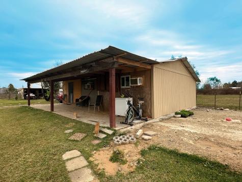 2039 County Road 3540 Cleveland TX 77327