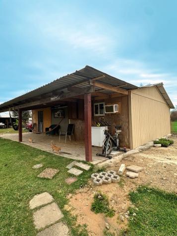 2039 County Road 3540 Cleveland TX 77327