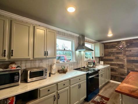 2039 County Road 3540 Cleveland TX 77327