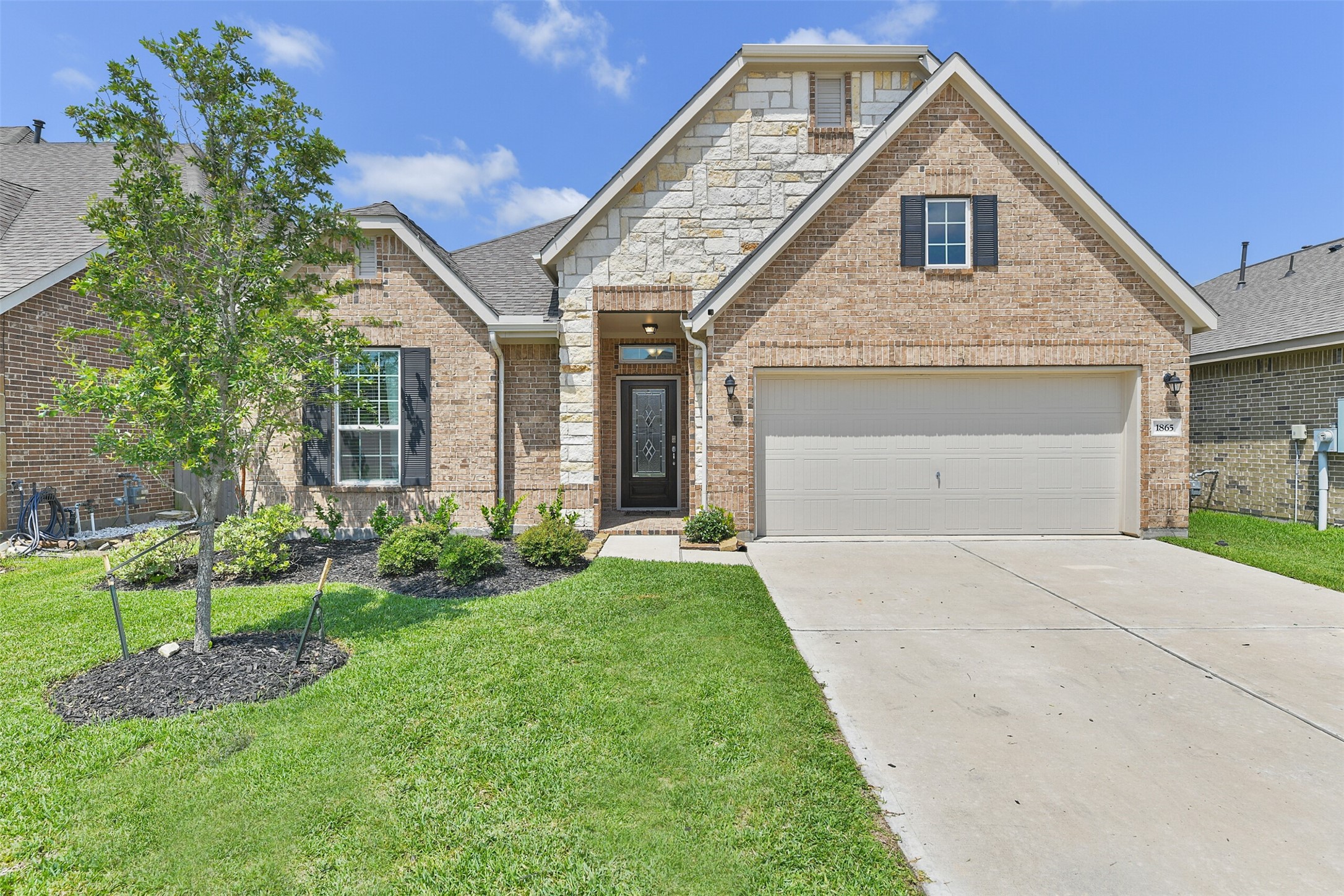 1865 Belle Place Alvin TX 77511