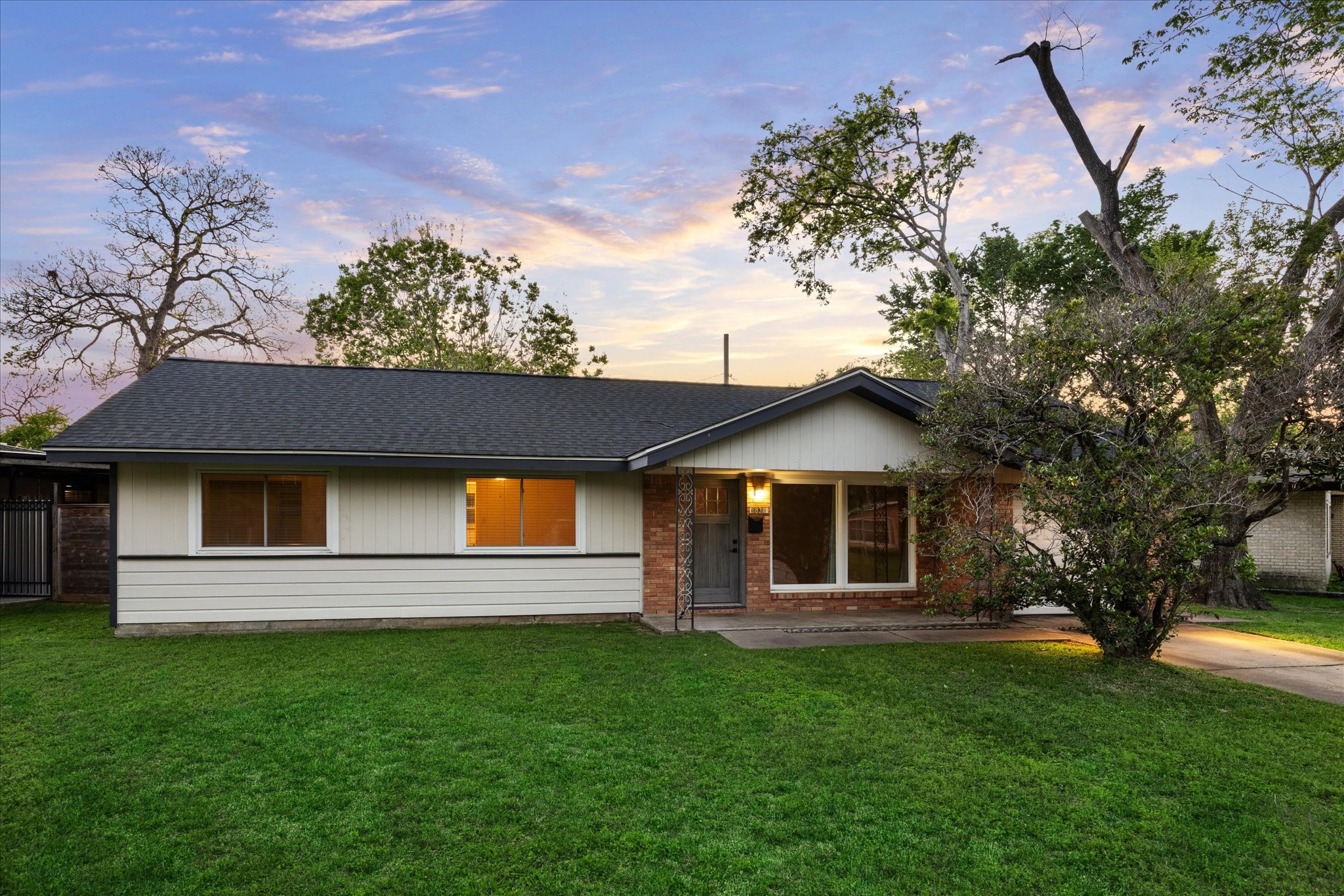 5831 Burr Oak Drive Houston TX 77092