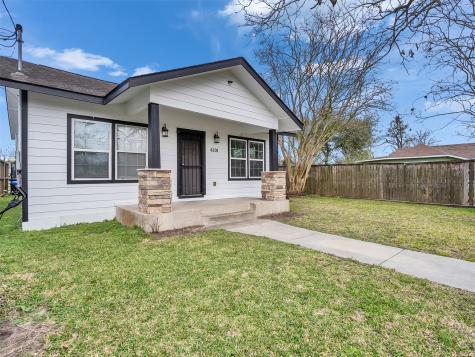 4101 Falls Street Houston TX 77026