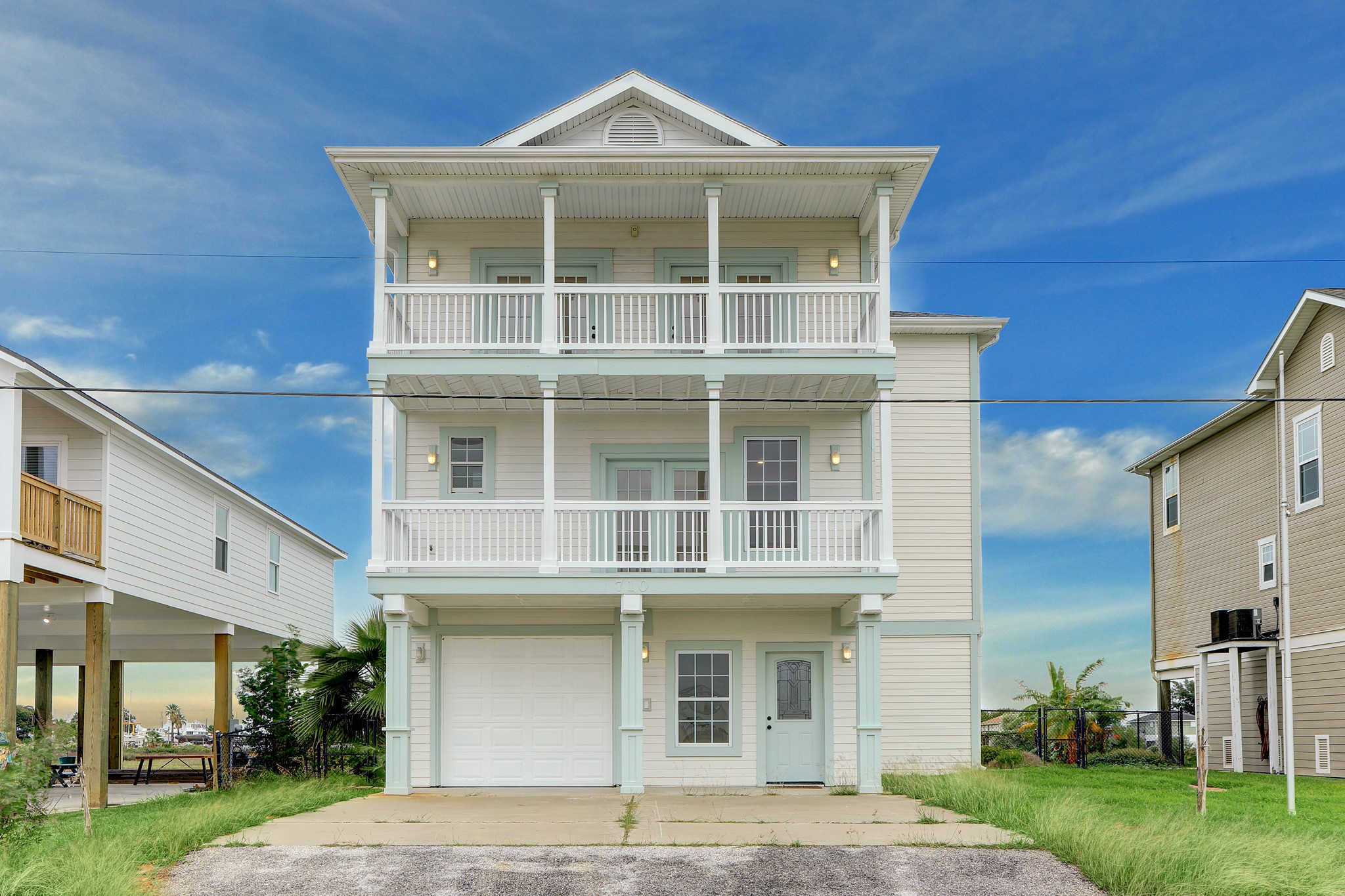 710 93rd Street Galveston TX 77554
