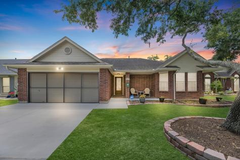 815 W Peach Hollow Circle Pearland TX 77584
