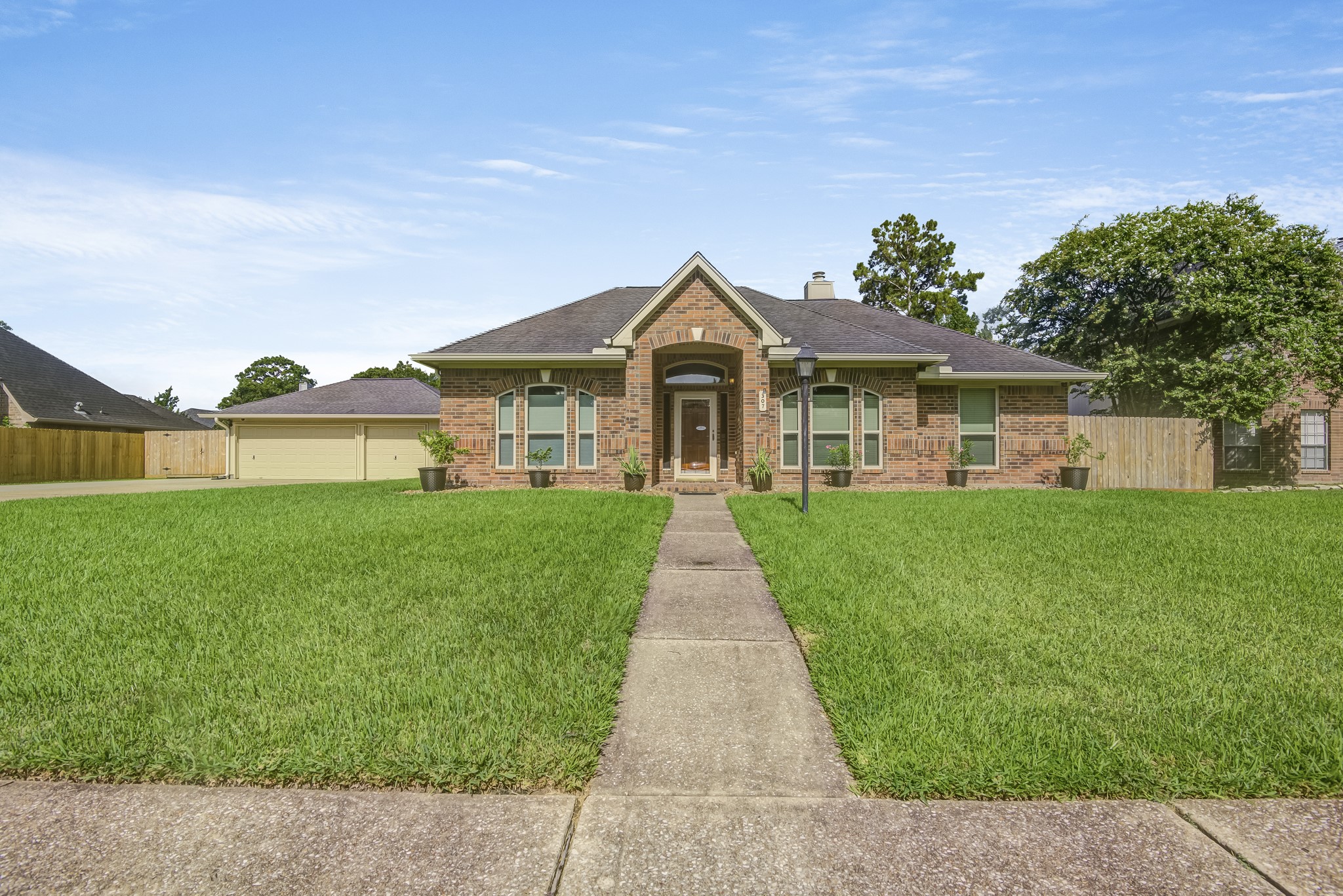 307 Dunford Court Highlands TX 77562