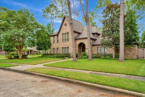 15718 Pinewood Cove Drive Houston TX 77062