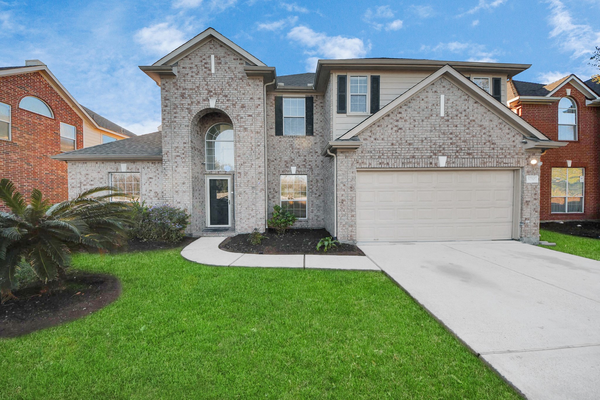 5210 Madison Lee Lane Pasadena TX 77504