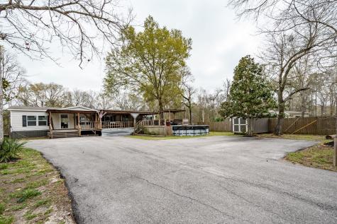 119 County Road 4021a Dayton TX 77535