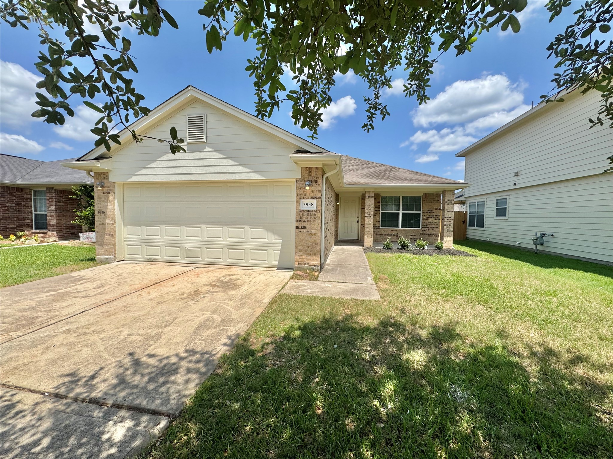 3938 Falvel Shadow Creek Drive Spring TX 77388