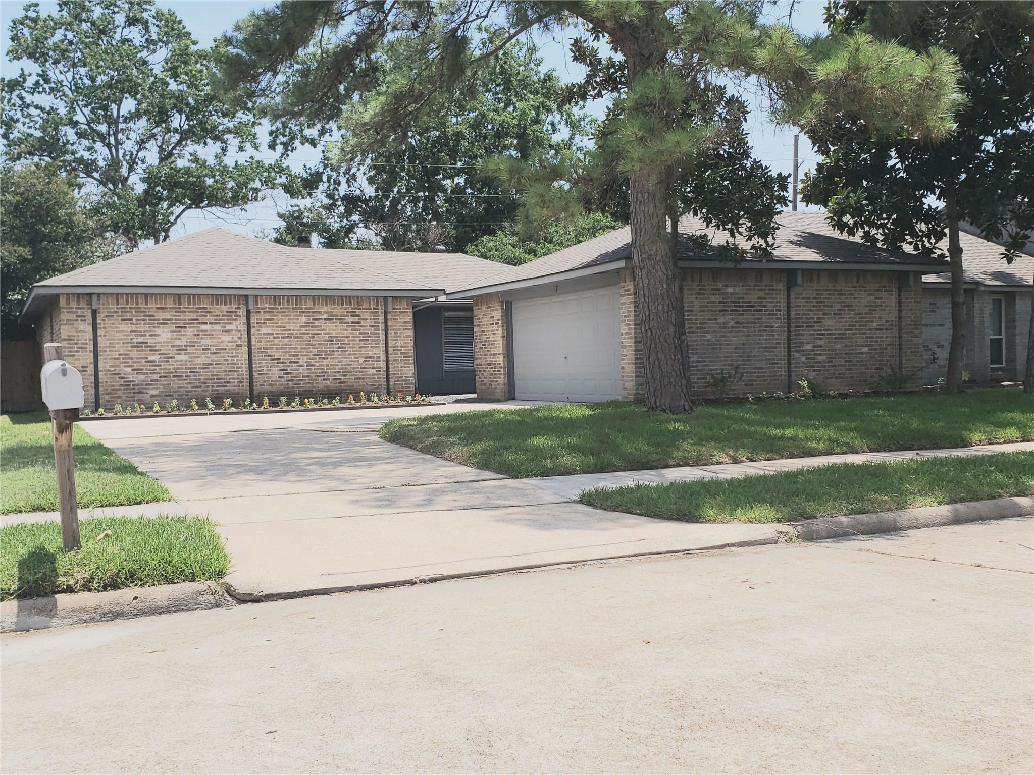 10326 Den Oak Drive Houston TX 77065