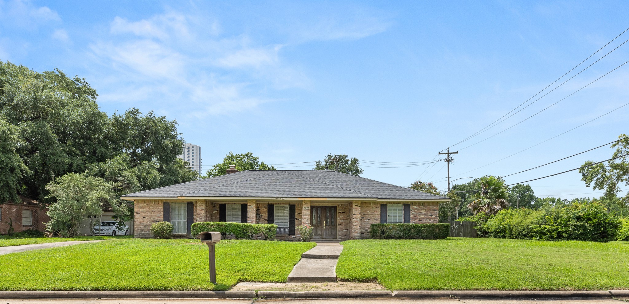 302 Forest Lake Drive Seabrook TX 77586