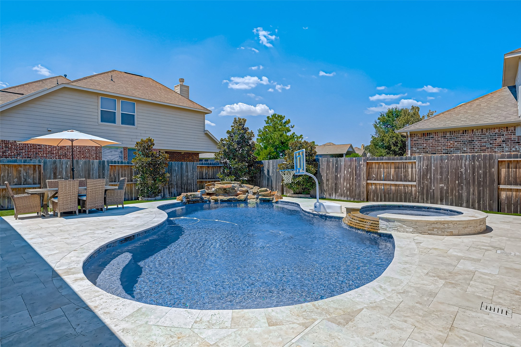 15718 Misty Leaf Lane Houston TX 77044