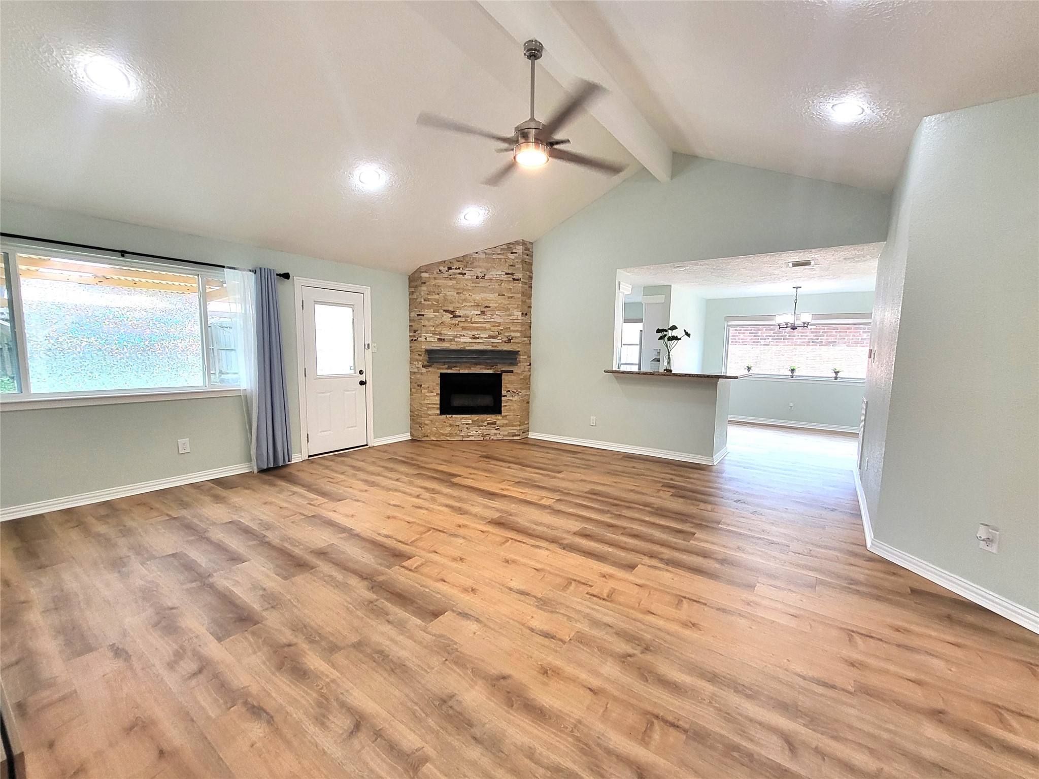 2346 Farriers Bend Drive Friendswood TX 77546