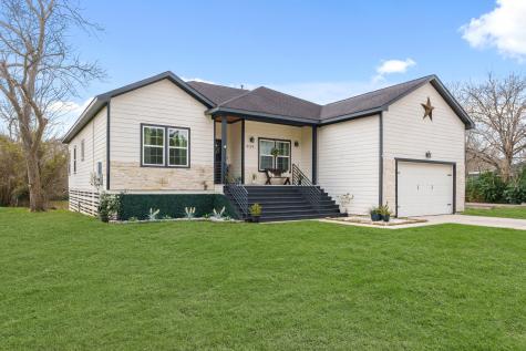5129 Shady Oaks Lane Friendswood TX 77546