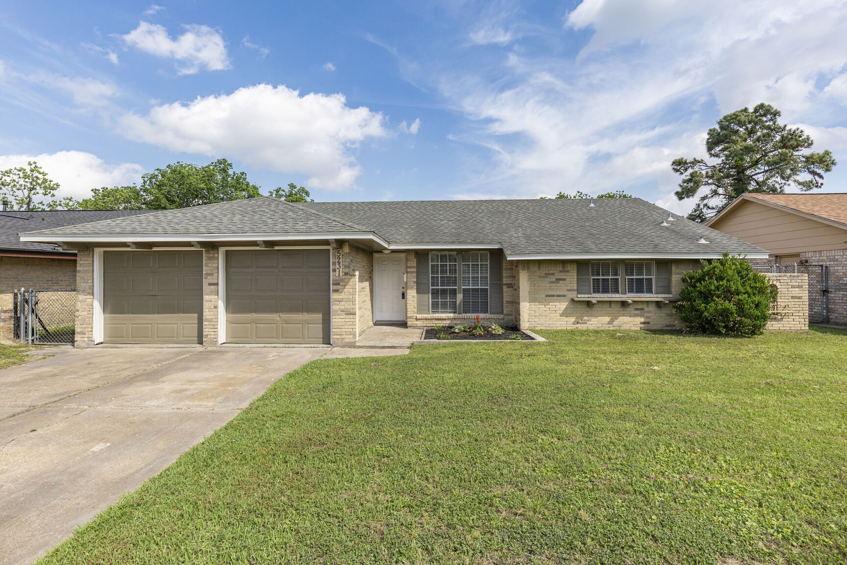 5231 Knightwood Street Houston TX 77016