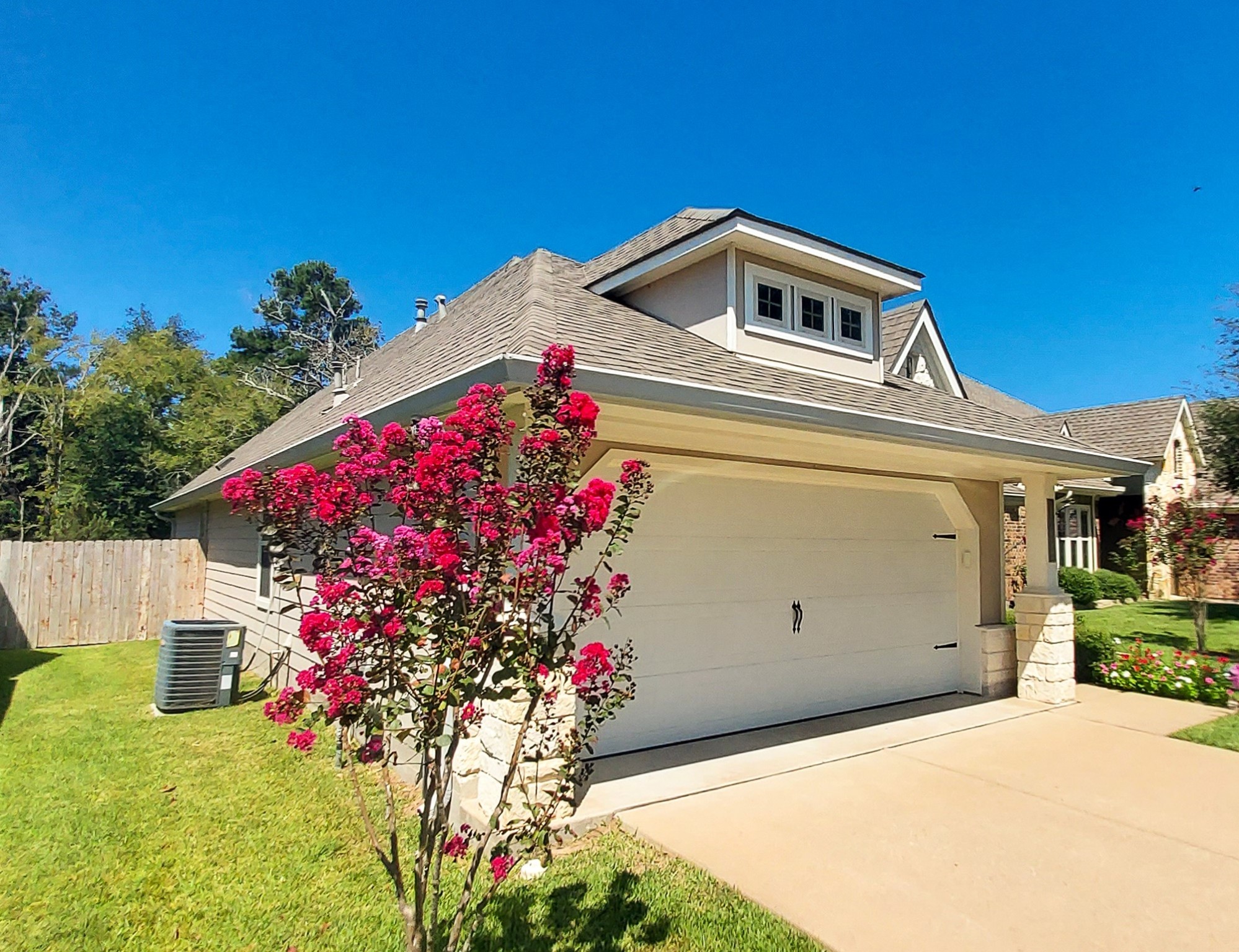 102 Mary Lake Court Huntsville TX 77320