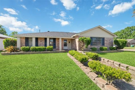 4731 Curly Oaks Drive Houston TX 77053