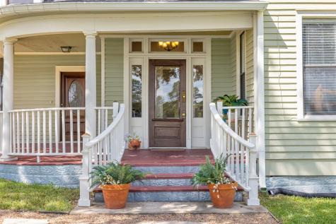 222 N Harris Street Bellville TX 77418