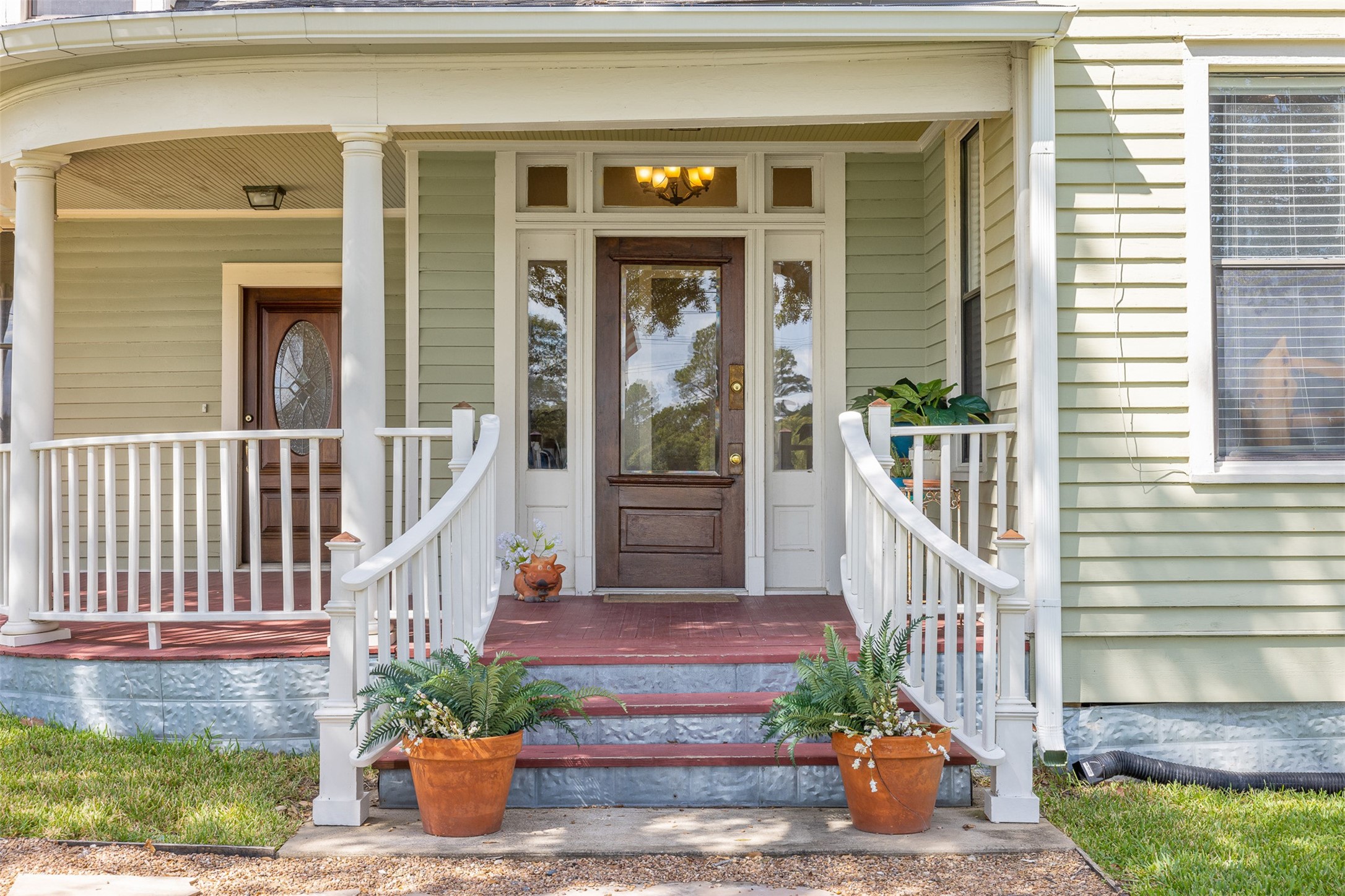 222 N Harris Street Bellville TX 77418