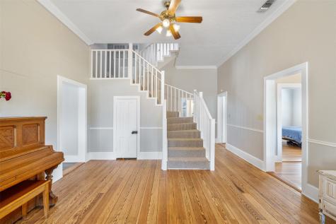 222 N Harris Street Bellville TX 77418