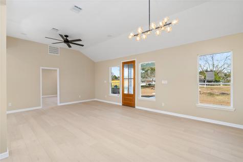 4654 N Teague Street Rosharon TX 77583