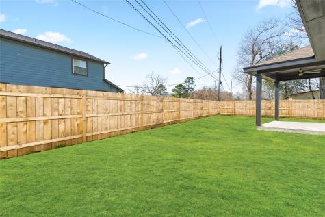 4654 N Teague Street Rosharon TX 77583