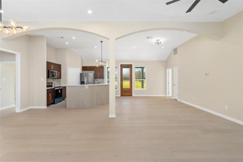 4654 N Teague Street Rosharon TX 77583