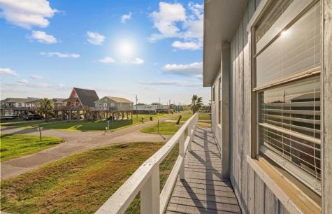 1019 Treaty Drive Surfside Beach TX 77541