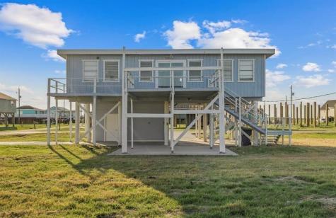 1019 Treaty Drive Surfside Beach TX 77541