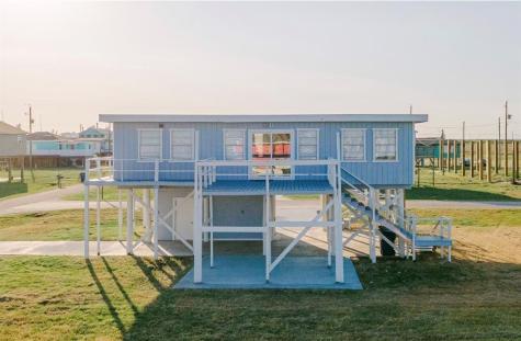 1019 Treaty Drive Surfside Beach TX 77541
