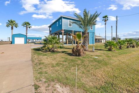 1649 County Road 299 Sargent TX 77414