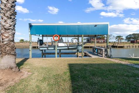 1649 County Road 299 Sargent TX 77414