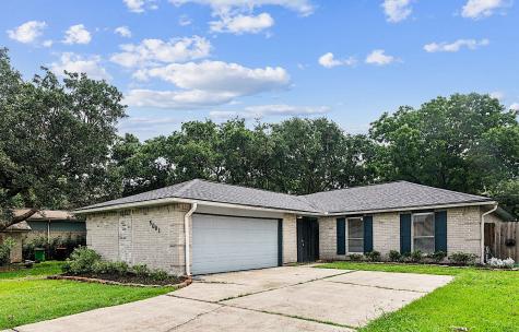 5001 Fawndale Way Baytown TX 77521