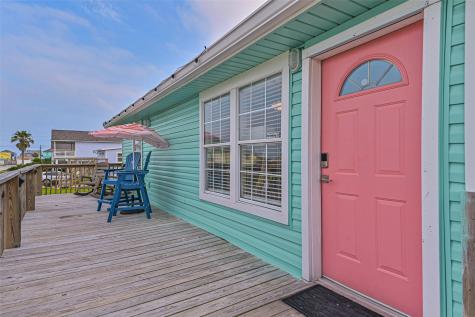 4126 Reeves Drive Galveston TX 77554