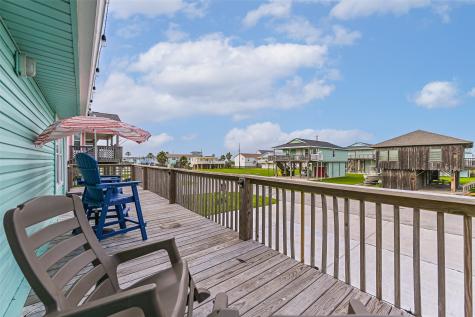 4126 Reeves Drive Galveston TX 77554