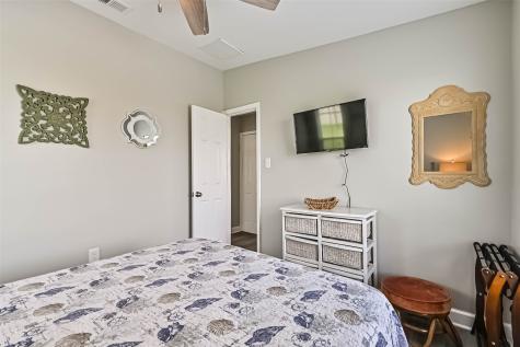 4126 Reeves Drive Galveston TX 77554